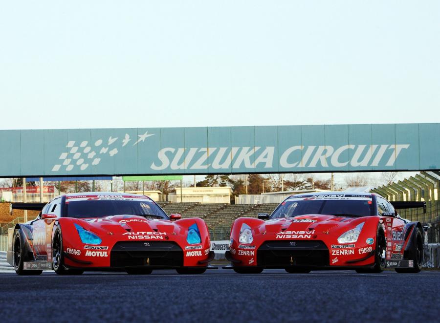  Nissan GT-R GT500 Race Car 2007 года  (фото 21 из 26)
